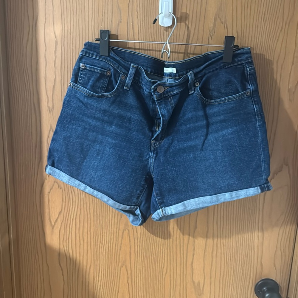 Levi’s Shorts